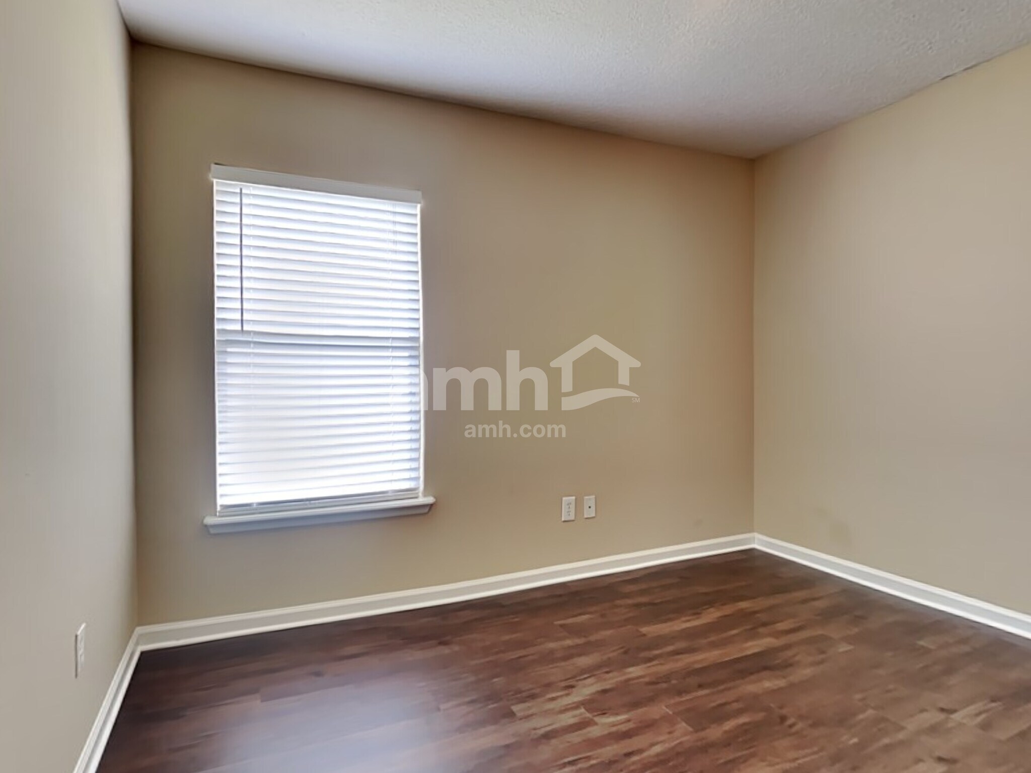 Building Photo - 9215 Hawks Haven Ct