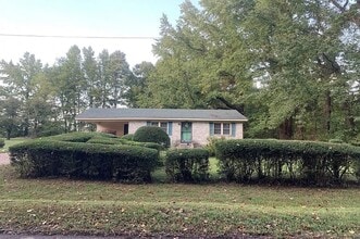 Building Photo - Ripley Retreat