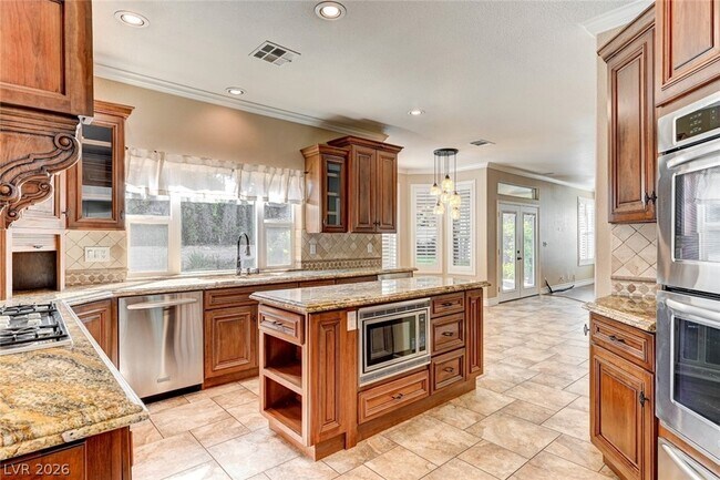Building Photo - 2312 Silver Bluff Ct