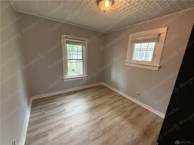 Building Photo - 185 N Northampton Ave