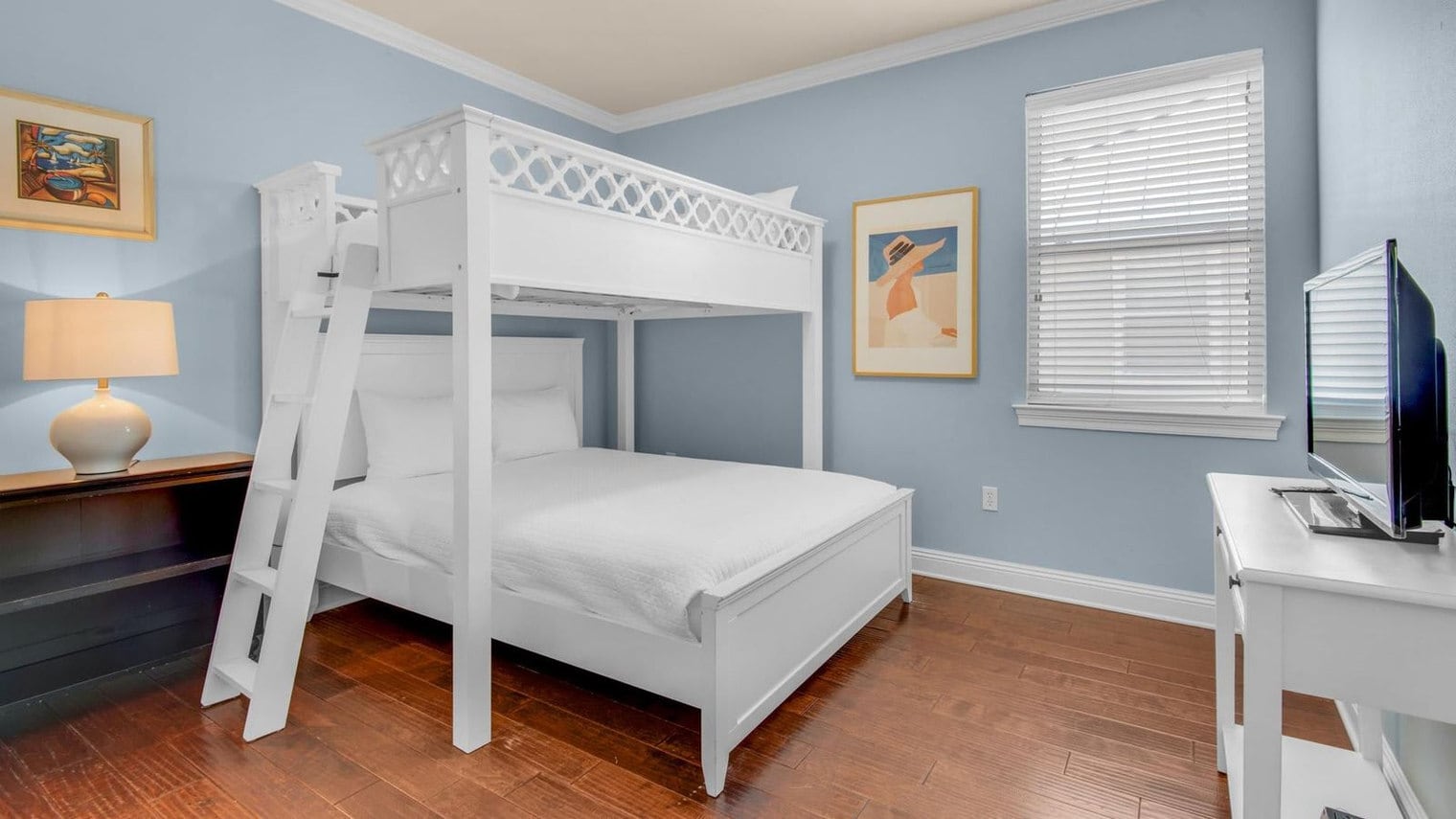 Building Photo - 222 Kono Way