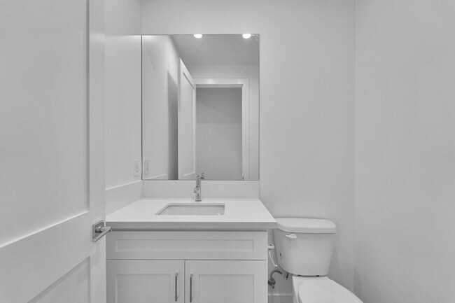 Building Photo - Modern Brand new 5-Bedroom Home for Lease ...