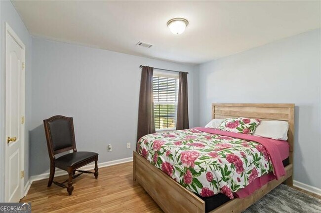 Building Photo - 2387 Shady Maple Trail