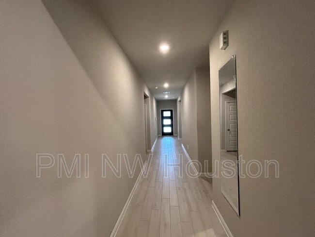 Building Photo - 1130 Muscadine Hollow Ln
