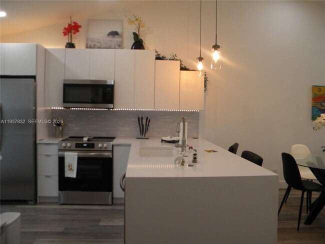 Building Photo - 78 Vía De Casas Norte