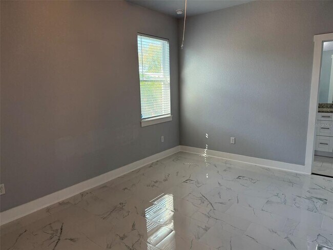 Building Photo - 1821 E Eskimo Ave