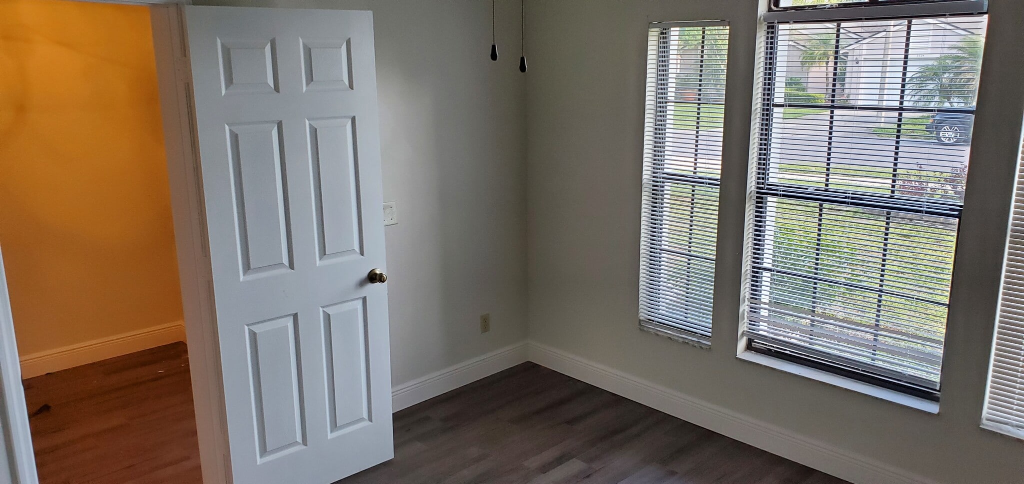 Building Photo - 3317 Hillmont Cir