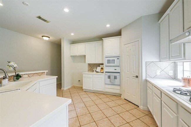 Building Photo - 3603 E Cedar Hollow Dr