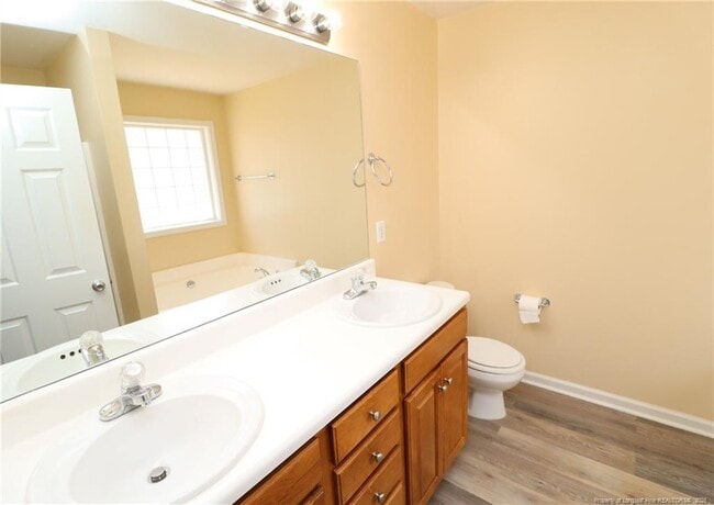 Building Photo - 2936 Filbert St