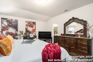 Building Photo - 100 Hunters Cp