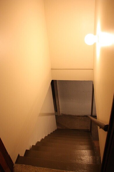 Basement Steps - 1006 Center St