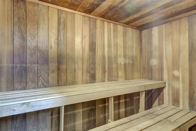 Building Photo - 8900 Washington St