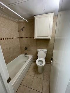 Building Photo - 2311 Balsam Dr