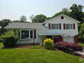 Building Photo - 1619 W Arlington Rd
