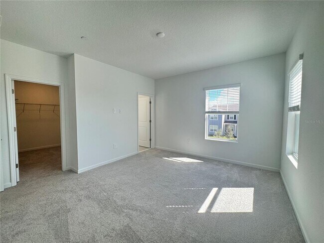 Building Photo - 2286 White Buffalo St