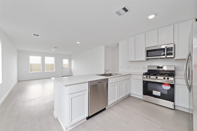 Building Photo - 26810 Prairie Smoke Ln