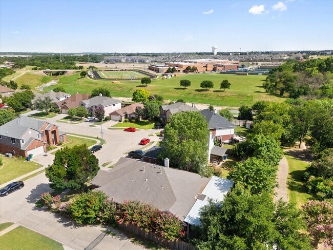 Building Photo - 5705 Frio Dr