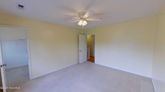 Building Photo - 6935 Lipscomb Dr