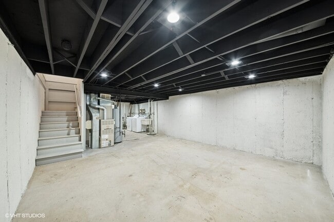 Building Photo - 110 Wiltshire Ct