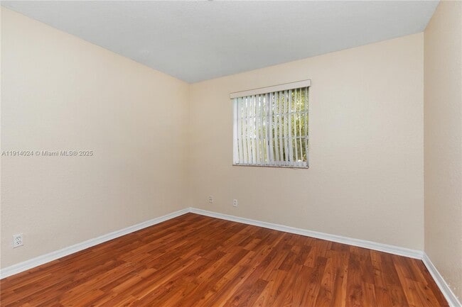 Building Photo - 4005 NW 91st Terrace