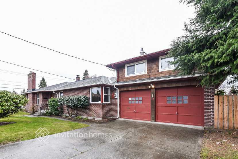 Building Photo - 1706 3rd Ave NW