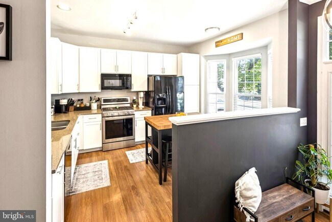 Building Photo - 506 Torbert Loop