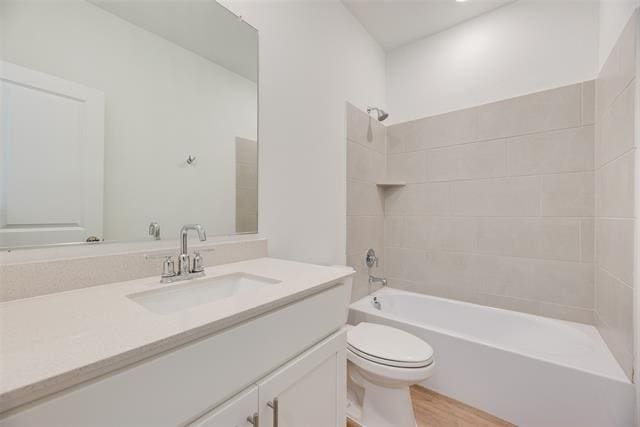 Building Photo - 1600 Adams Dr