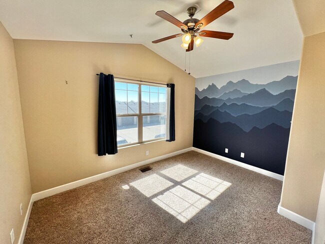Building Photo - 4101 Crittenton Ln