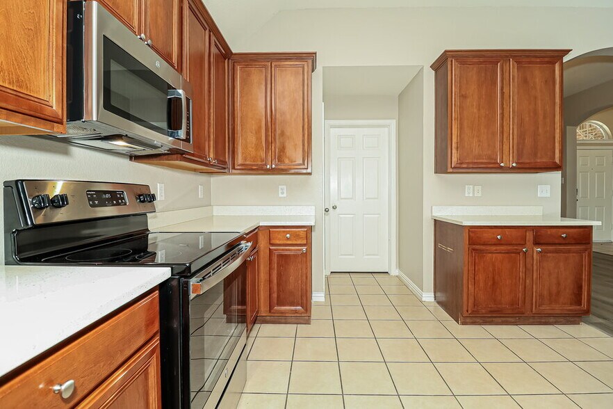 Building Photo - 217 Ute Creek Ct