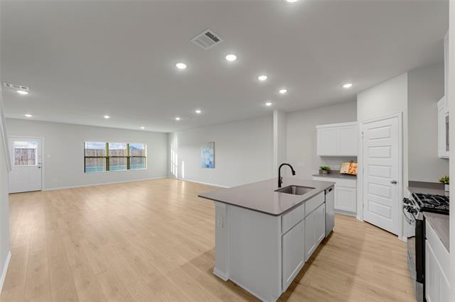 Building Photo - 536 Ridgewood Dr
