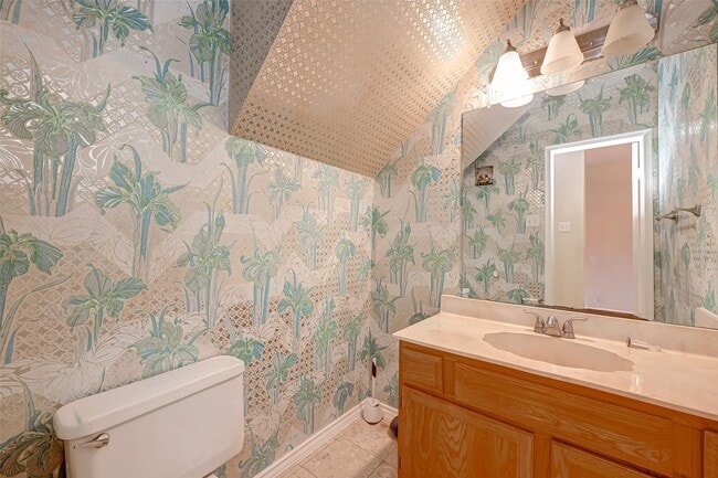 Building Photo - 7597 Cambridge St