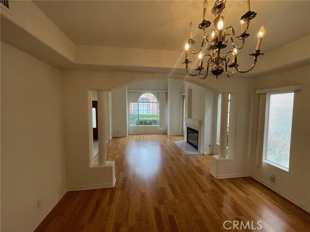 Building Photo - 10010 Reseda Blvd