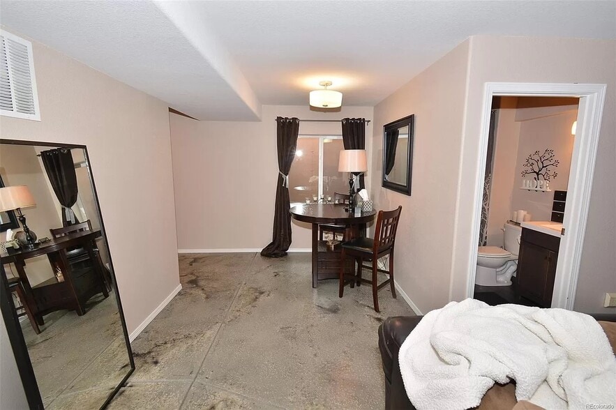 Second dining area option in basement - 8782 Windy Plains Ct