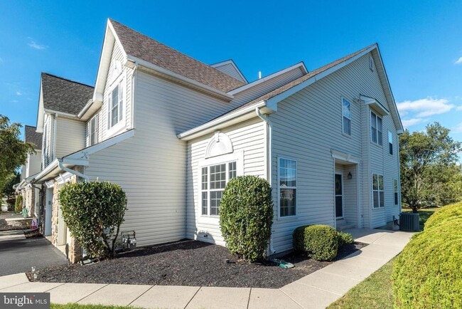 Building Photo - 940 Bentley Ct