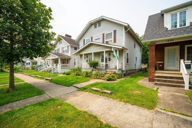 Building Photo - 1429 N 6th St