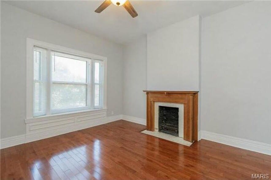 Building Photo - 3671 Russell Blvd