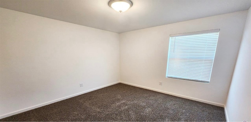 Building Photo - 1206 E St Charles St