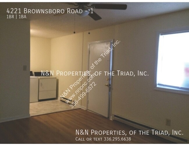 Building Photo - 4221 Brownsboro Rd