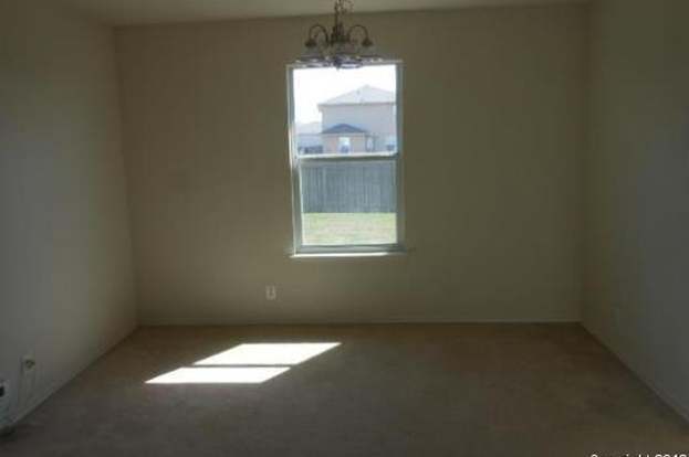 Building Photo - 5519 Red Canyon
