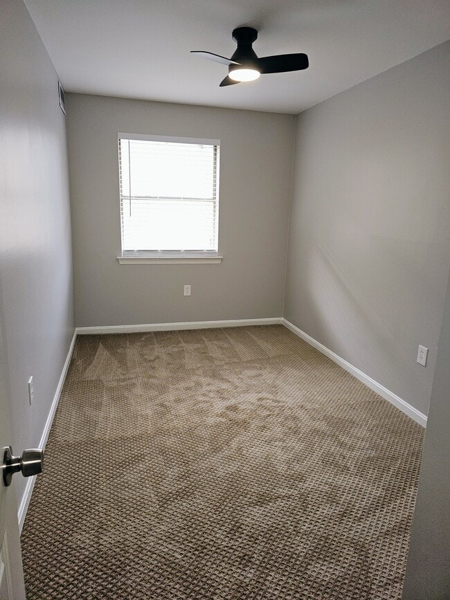 Building Photo - 412 N Armistead St