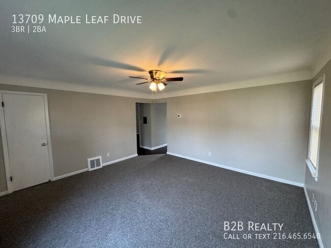 Building Photo - 13709 Maple Leaf Dr