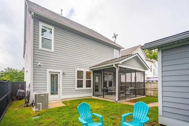 Building Photo - Impressive home in Oakfield loaded with up...