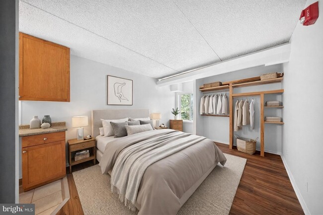 Building Photo - 60 S Van Dorn St