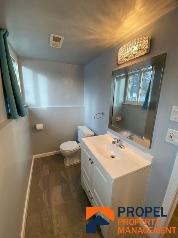 Building Photo - 243 Randall Dr