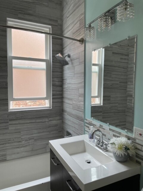 Building Photo - 5616 S Indiana Ave