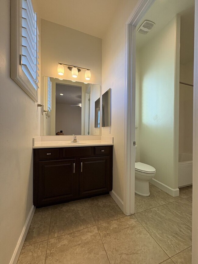 Building Photo - Dove Mountain 4 bedroom with Den 3,277 sq ...