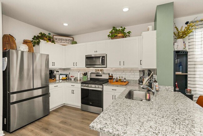 Building Photo - 448 Waterfowl Wy