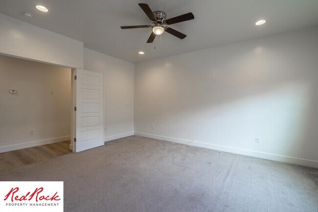 Building Photo - Comfort, Space & Style with a 3-Car Garage Small Dog Friendly!