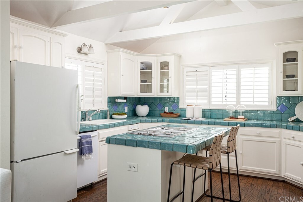 Building Photo - 509 Goldenrod Ave