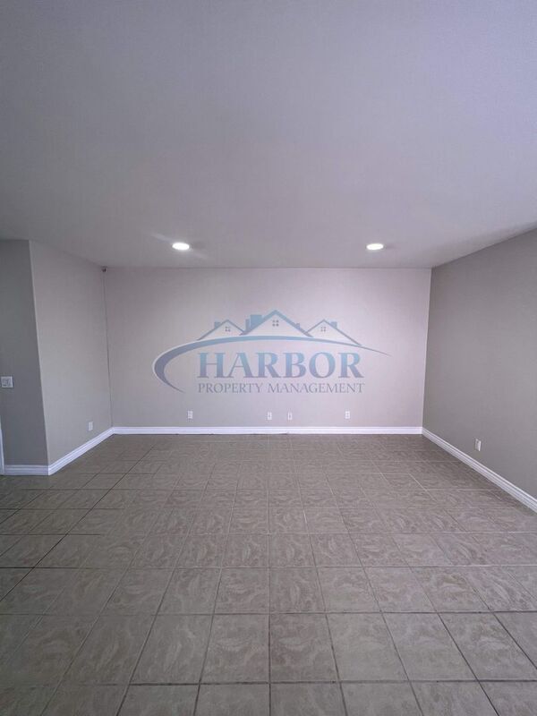 Building Photo - 1020-1024 S. Gaffey Street